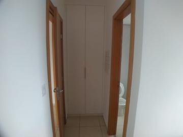 Alugar Apartamento / Padrão em Ribeirão Preto R$ 1.500,00 - Foto 10