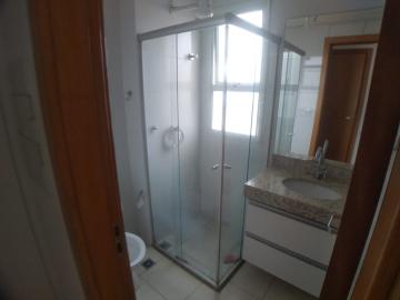 Alugar Apartamento / Padrão em Ribeirão Preto R$ 1.500,00 - Foto 11