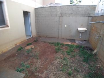 Alugar Apartamento / Padrão em Ribeirão Preto R$ 950,00 - Foto 9