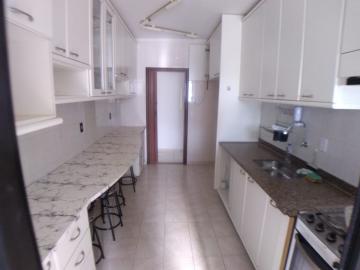 Alugar Apartamento / Padrão em Ribeirão Preto R$ 1.700,00 - Foto 8