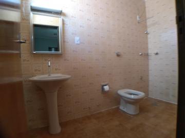 Alugar Casa / Padrão em Ribeirão Preto R$ 2.500,00 - Foto 11