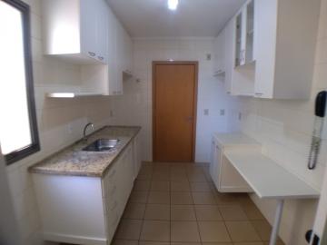 Alugar Apartamento / Padrão em Ribeirão Preto R$ 2.200,00 - Foto 6