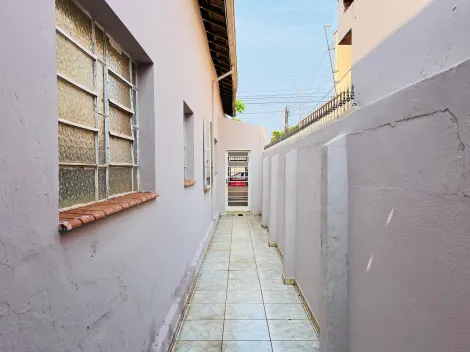 Alugar Casa / Padrão em Ribeirão Preto R$ 850,00 - Foto 13