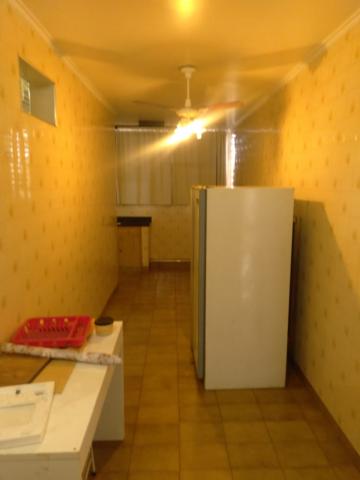 Alugar Apartamento / Padrão em Ribeirão Preto R$ 1.000,00 - Foto 11