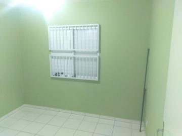 Alugar Apartamento / Padrão em Ribeirão Preto R$ 600,00 - Foto 3