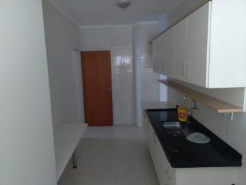 Alugar Apartamento / Padrão em Ribeirão Preto R$ 1.500,00 - Foto 7