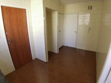 Alugar Apartamento / Padrão em Ribeirão Preto R$ 850,00 - Foto 8