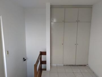 Alugar Apartamentos / Padrão em Ribeirão Preto R$ 1.000,00 - Foto 6