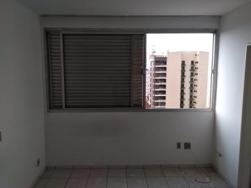 Alugar Apartamento / Padrão em Ribeirão Preto R$ 1.000,00 - Foto 7