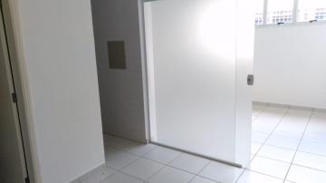 Alugar Comercial condomínio / Sala comercial em Ribeirão Preto R$ 1.200,00 - Foto 1