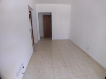 Alugar Apartamento / Padrão em Ribeirão Preto R$ 1.000,00 - Foto 2