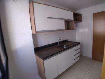 Alugar Apartamento / Padrão em Ribeirão Preto R$ 1.000,00 - Foto 5