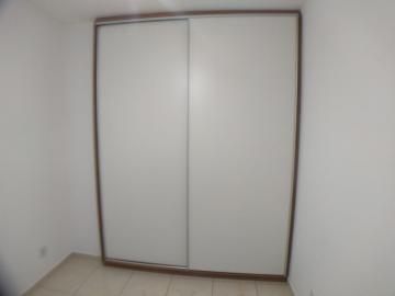 Alugar Apartamento / Padrão em Ribeirão Preto R$ 1.000,00 - Foto 8