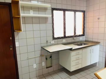 Alugar Apartamento / Padrão em Ribeirão Preto R$ 1.600,00 - Foto 6