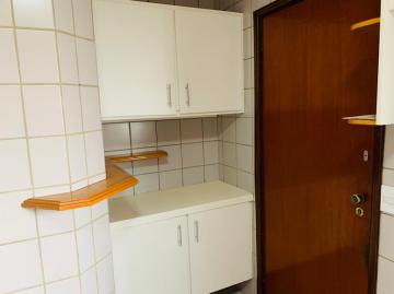 Alugar Apartamento / Padrão em Ribeirão Preto R$ 1.600,00 - Foto 7