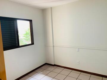 Alugar Apartamento / Padrão em Ribeirão Preto R$ 1.600,00 - Foto 13