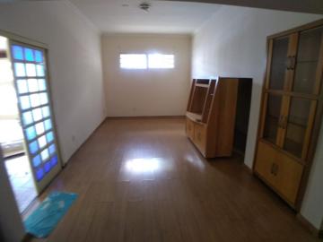 Alugar Casa / Padrão em Ribeirão Preto R$ 3.100,00 - Foto 2