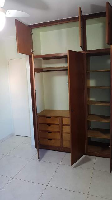Alugar Apartamentos / Padrão em Ribeirão Preto R$ 1.300,00 - Foto 16