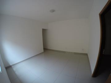 Comprar Casas / Padrão em Ribeirão Preto R$ 320.000,00 - Foto 3