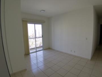 Alugar Apartamentos / Padrão em Ribeirão Preto R$ 1.280,00 - Foto 1