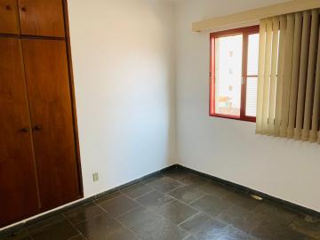 Alugar Apartamentos / Padrão em Ribeirão Preto R$ 800,00 - Foto 11