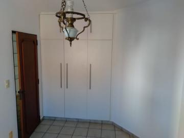 Alugar Apartamentos / Padrão em Ribeirão Preto R$ 1.700,00 - Foto 11