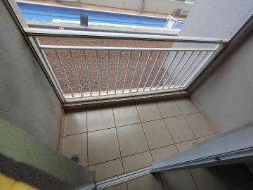 Alugar Apartamento / Padrão em Ribeirão Preto R$ 1.200,00 - Foto 3