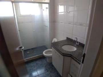 Alugar Apartamento / Padrão em Ribeirão Preto R$ 950,00 - Foto 12