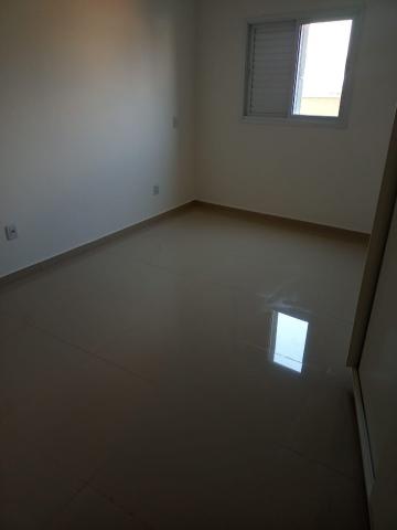 Alugar Apartamentos / Padrão em Ribeirão Preto R$ 2.000,00 - Foto 14