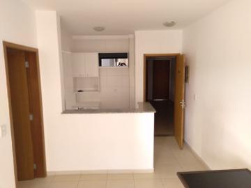 Alugar Apartamento / Padrão em Ribeirão Preto R$ 1.280,00 - Foto 2