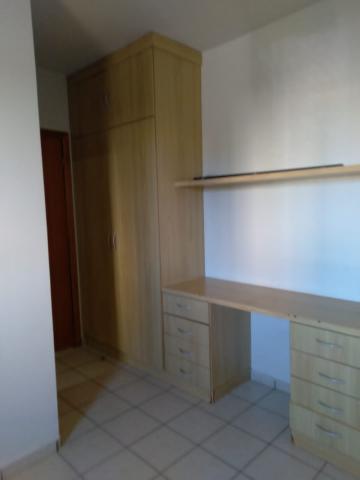 Alugar Apartamento / Padrão em Ribeirão Preto R$ 1.450,00 - Foto 11