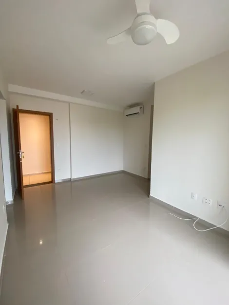 Alugar Apartamento / Padrão em Ribeirão Preto R$ 2.000,00 - Foto 3