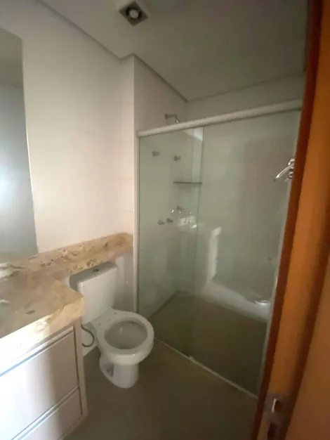 Alugar Apartamento / Padrão em Ribeirão Preto R$ 2.000,00 - Foto 12