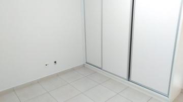 Alugar Apartamento / Padrão em Ribeirão Preto R$ 1.100,00 - Foto 12