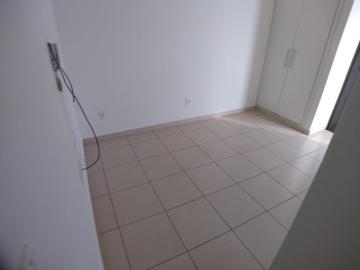 Alugar Apartamento / Padrão em Ribeirão Preto R$ 700,00 - Foto 3