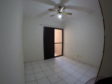 Alugar Apartamento / Padrão em Ribeirão Preto R$ 1.300,00 - Foto 11