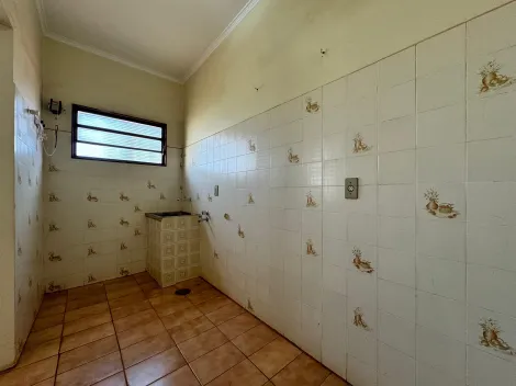 Alugar Casa / Padrão em Ribeirão Preto R$ 2.500,00 - Foto 10