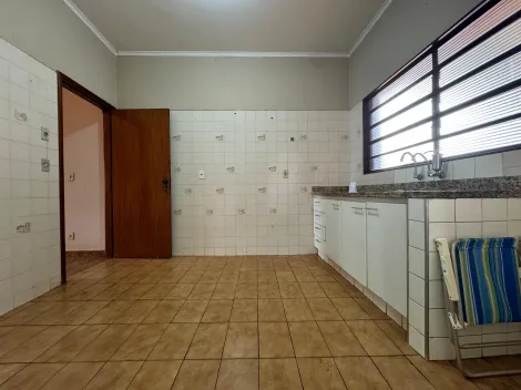 Alugar Casa / Padrão em Ribeirão Preto R$ 2.500,00 - Foto 7