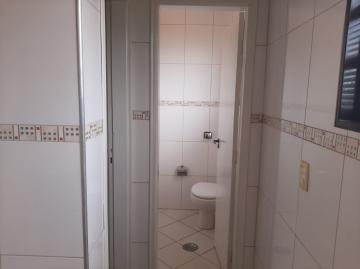 Alugar Casa / Padrão em Ribeirão Preto R$ 1.600,00 - Foto 16