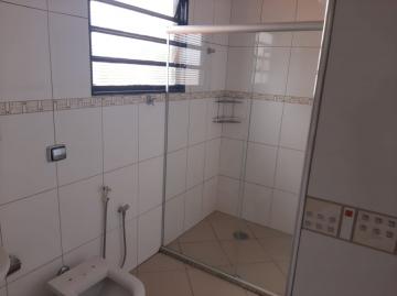 Alugar Casa / Padrão em Ribeirão Preto R$ 1.600,00 - Foto 18