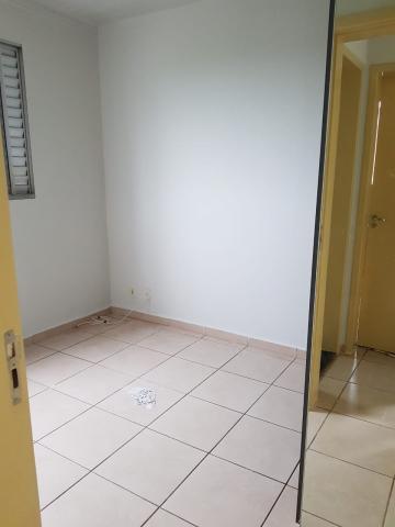 Alugar Apartamento / Padrão em Ribeirão Preto R$ 900,00 - Foto 8