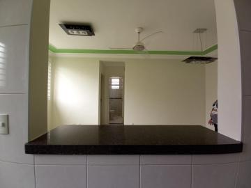 Alugar Apartamento / Padrão em Ribeirão Preto R$ 850,00 - Foto 3