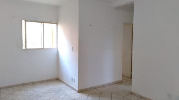 Alugar Apartamento / Padrão em Ribeirão Preto R$ 650,00 - Foto 2