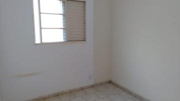 Alugar Apartamento / Padrão em Ribeirão Preto R$ 650,00 - Foto 4