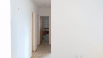 Alugar Apartamento / Padrão em Ribeirão Preto R$ 650,00 - Foto 5