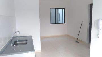 Alugar Apartamento / Padrão em Bonfim Paulista R$ 700,00 - Foto 4