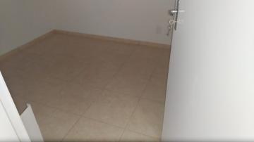 Alugar Apartamento / Padrão em Bonfim Paulista R$ 700,00 - Foto 8