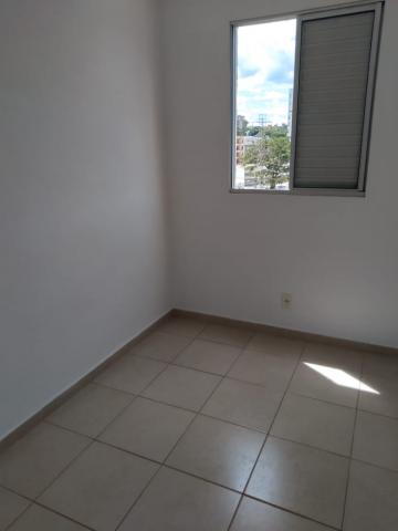 Alugar Apartamento / Padrão em Ribeirão Preto R$ 1.200,00 - Foto 16