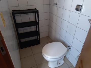 Alugar Apartamentos / Padrão em Ribeirão Preto R$ 1.100,00 - Foto 8