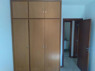 Alugar Apartamento / Padrão em Ribeirão Preto R$ 1.100,00 - Foto 12